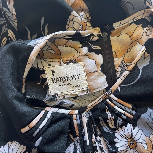 Vintage 70s Floral Retro Hippie Maxi Dress with Sheer Butterfly Flared Sleeves - Picture 4 of 5